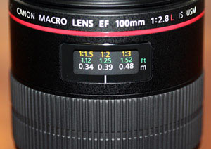EF100mm F2.8L マクロ  「距離目盛」と「距離指標」