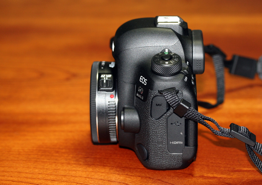 カメラ レンズ(単焦点) パンケーキレンズで写真撮影 Canon EF40mm F2.8 STM